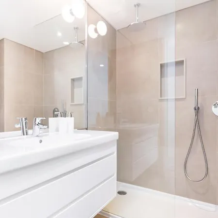 Whome | Csa18 Premium Design Appartement Lissabon